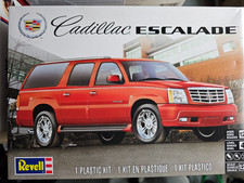 Revell Cadillac Escalade in